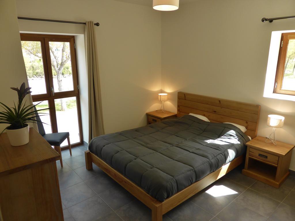 Camping Lou Gourdan Ξενοδοχείο Puget-Théniers Εξωτερικό φωτογραφία